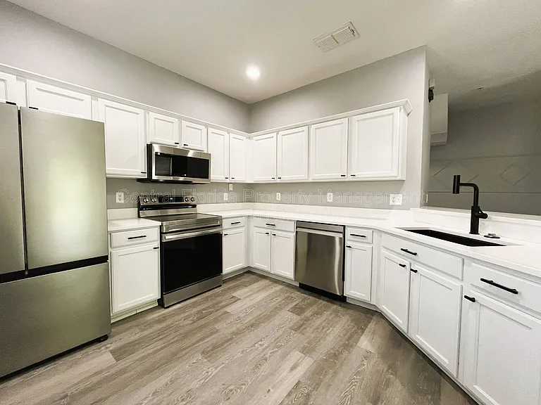6682 S Goldenrod Rd #137B — Photo 9