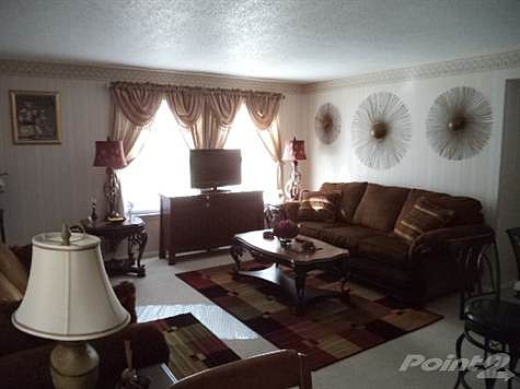 5th image of 8031 Tippin Ave