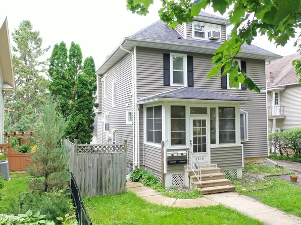 1219 W Center St #2, Rochester, MN 55902