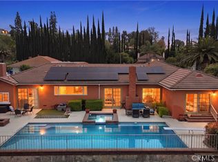 8767 Moorcroft Ave, Canoga Park, CA 91304