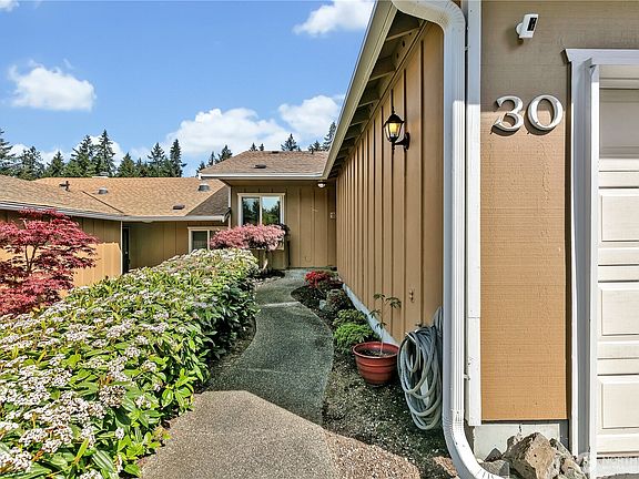 4th image of 7117 40th St W #30