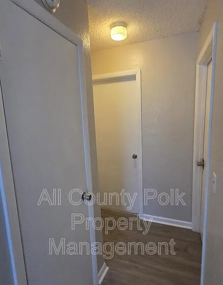110 Stephenson Ave — Photo 8