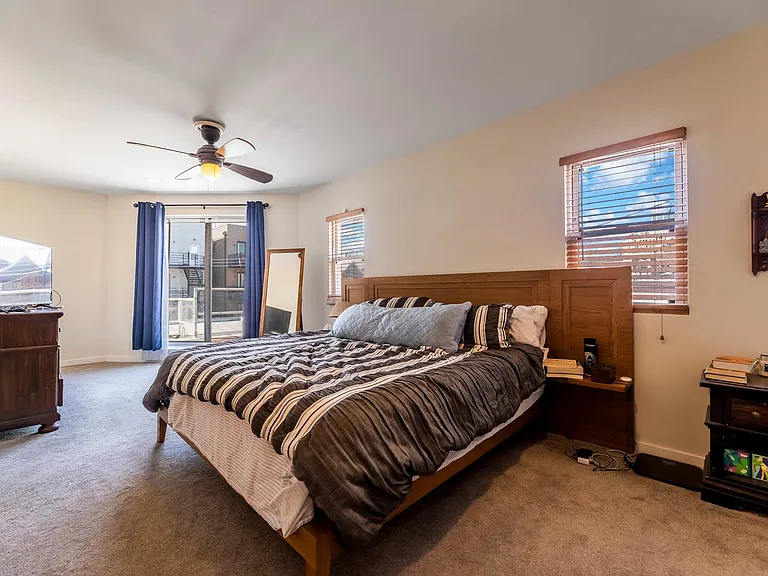 1060 N Hermitage Ave #3 — Photo 11