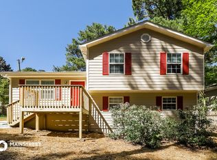 2777 Stardust Ct, Decatur, GA 30034