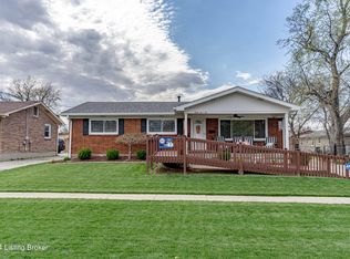 3410 Fernheather Dr, Shively, KY 40216