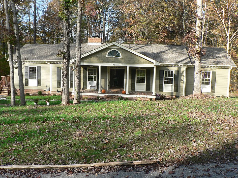 1st image of 4704 Rockwood Dr