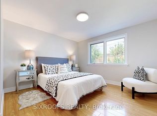 60 Beacham Cres, Toronto, ON M1T 1N1