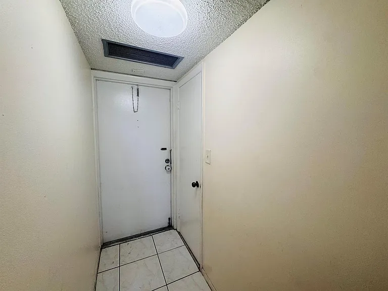 8025 Colony Cir S #203 — Photo 10
