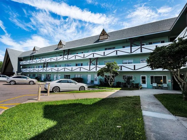 2043 Denmark St APT 39, Clearwater, FL 33763