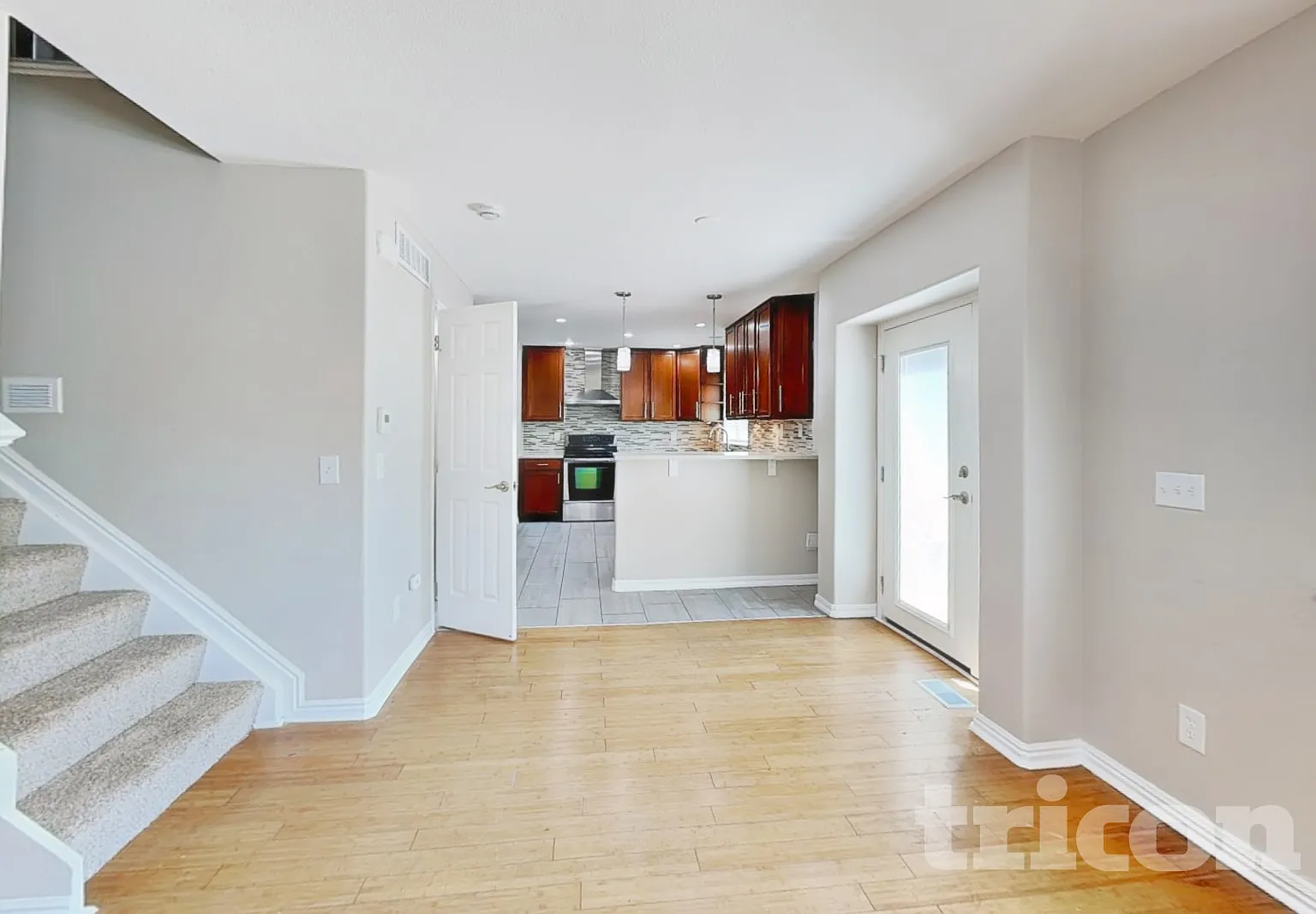 1392 S Akron Court Aurora CO — Photo 4