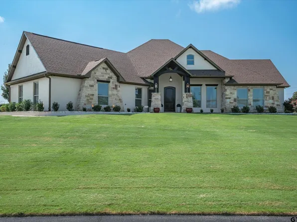 4100 Cabernet Pl, Tyler, TX 75703