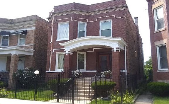 3rd image of 6816 S Calumet Ave