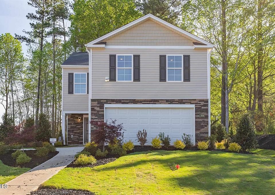 1st image of 3013 Egert Dr