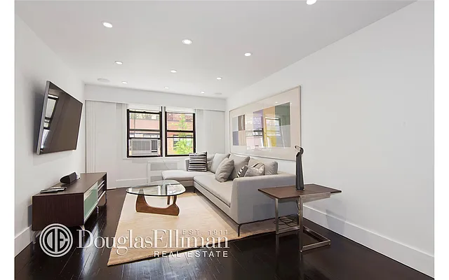 Sold by Douglas Elliman | media 8