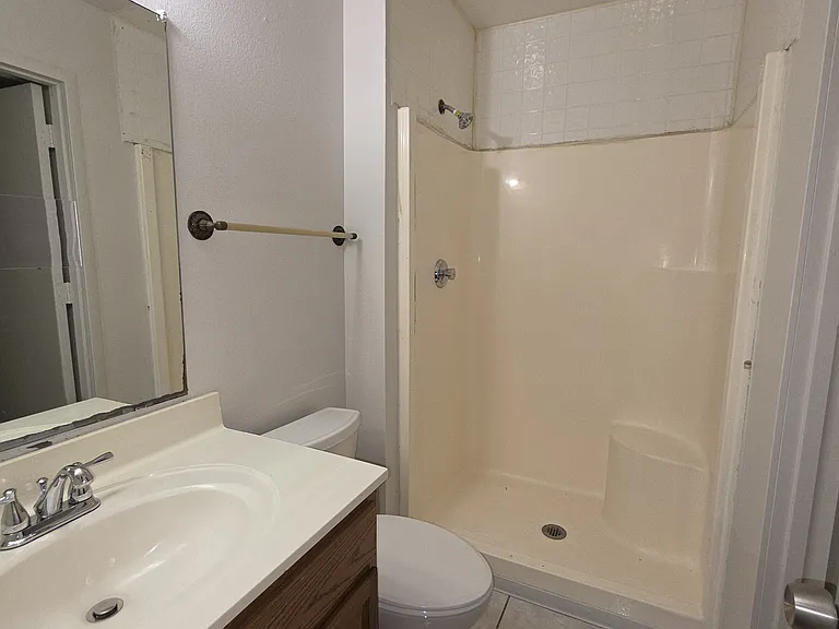 2nd Master Bathroom