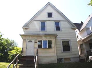 2559 N 37th St, Milwaukee, WI 53210