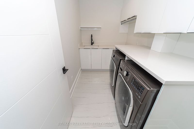 Ottawa House for rent - 4 Bedrooms — photo 22