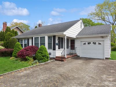 276 Fishel Avenue, Riverhead, NY, 11901