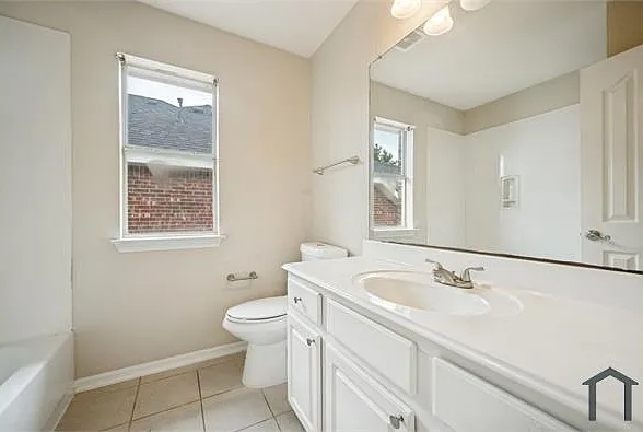 1650 Meadows Ave — Photo 16