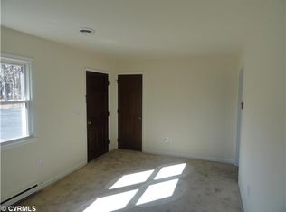 19112 Lundys Rd, Dinwiddie, VA 23841