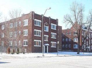 1307 Brush Creek Blvd APT 2E, Kansas City, MO 64110