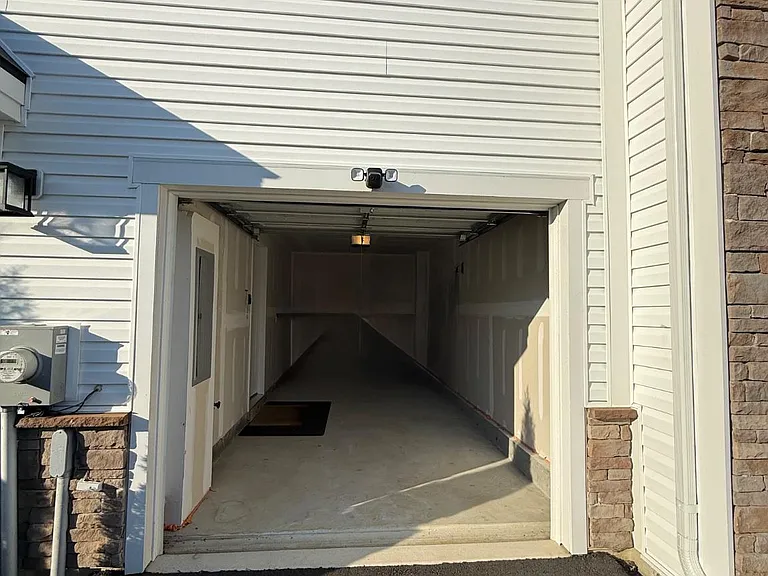 3 Cinnamon Ln — Photo 2