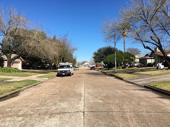 5th image of 1414 Goswell Ln