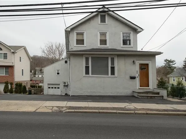 88 E Sunnyside Ln, Irvington, NY 10533