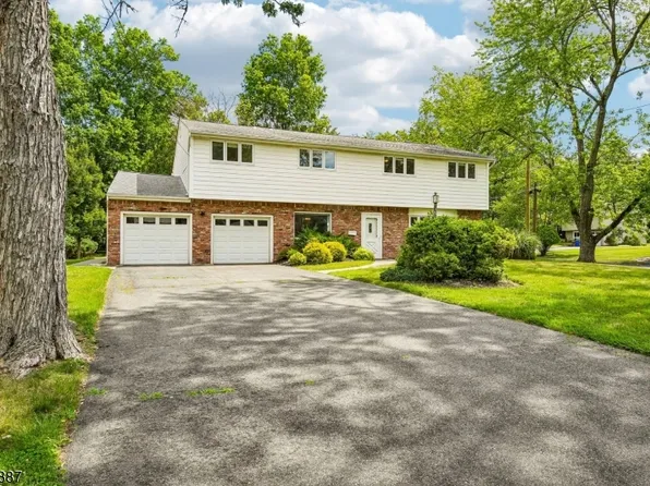 18 Arlington Dr, Livingston Twp., NJ 07039