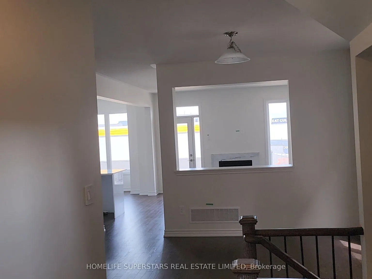 4 bed, $4,000 — Photo 4
