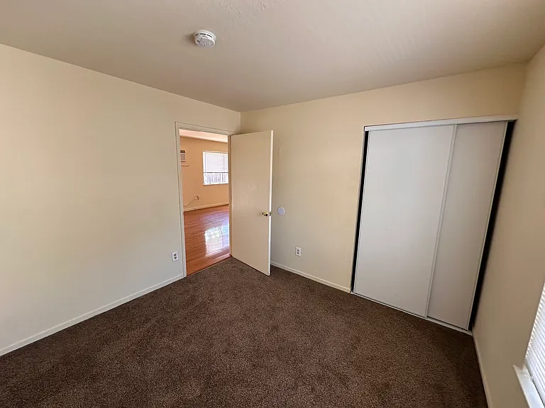 104 Davi Ave — Photo 8