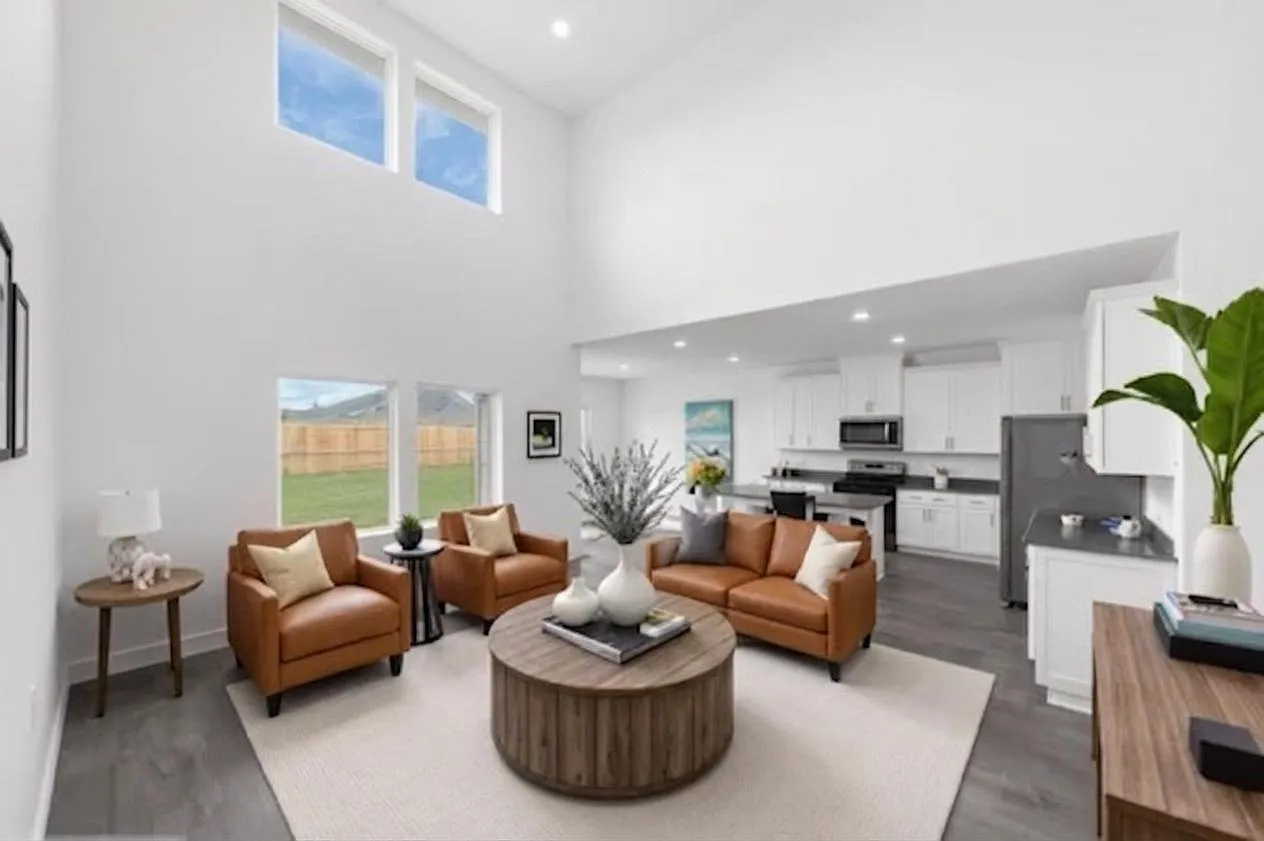 4 bed, 2.5 bath, 2453 sqft, $2,650 — Photo 4