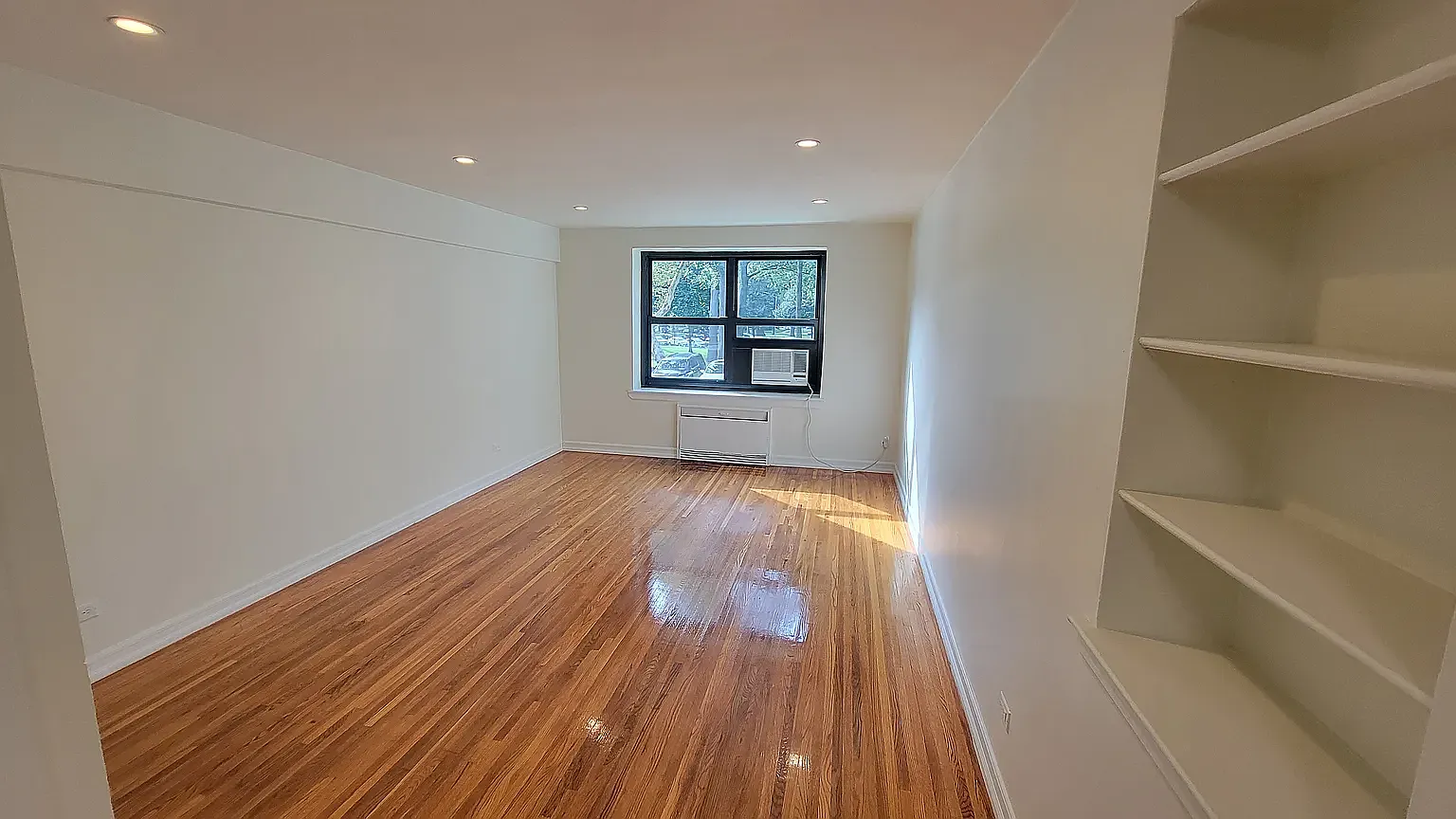 212-08 75th Avenue — Photo 1