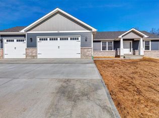 210 Moore Estates Dr, Troy, MO 63379