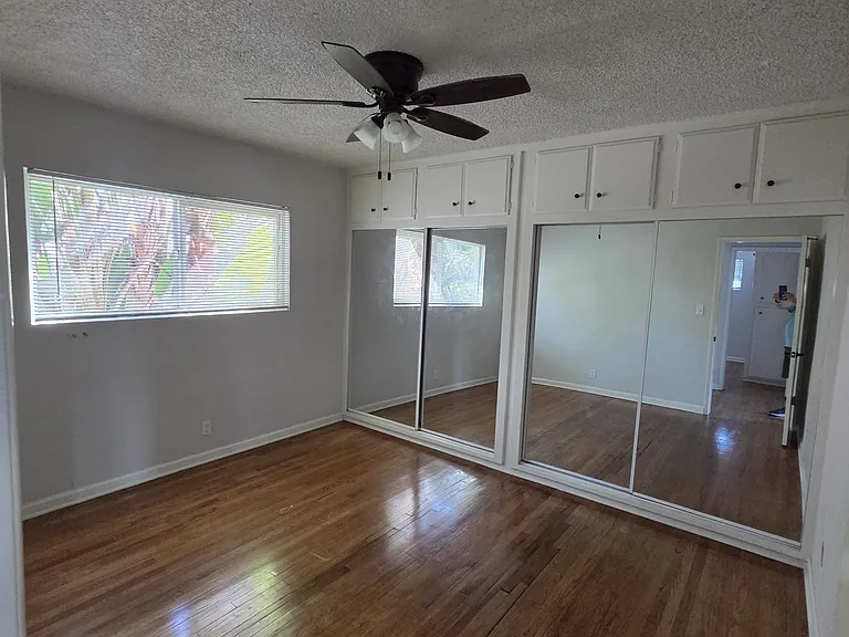 100 S Grand Oaks Ave #3A — Photo 13