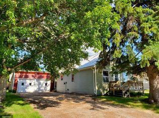 711 Dow Ave SE, Red Lake Falls, MN 56750