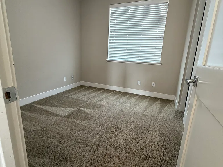 1658 Astaire Ct — Photo 17