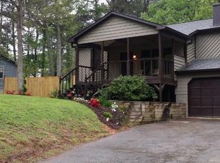 527 Victoria Rd #B, Woodstock, GA 30189