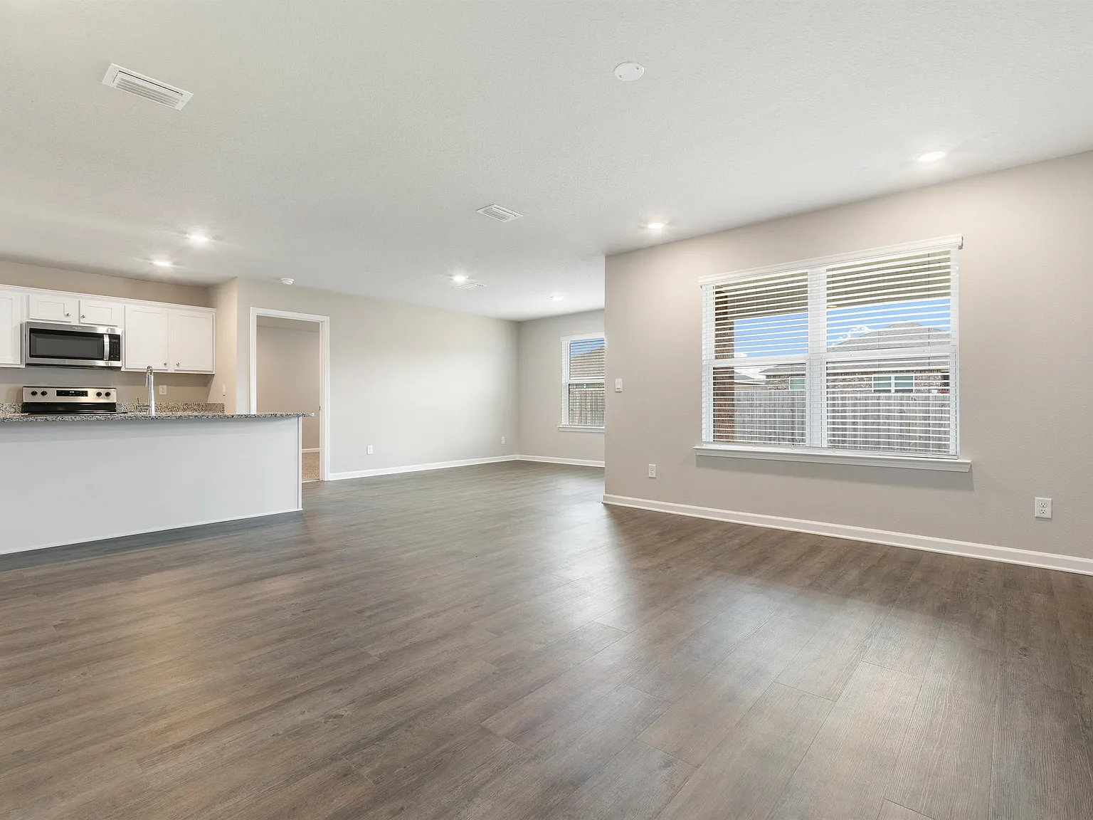 2535 Arbordale Loop - 1 — Photo 3