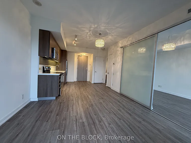 390 Cherry St #1503 — Photo 6
