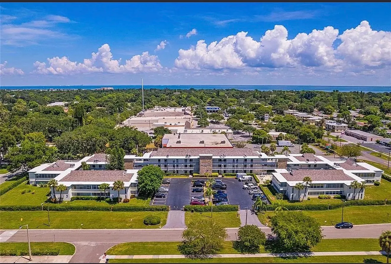 2 bed, 1200 sqft, $2,250 — Photo 1