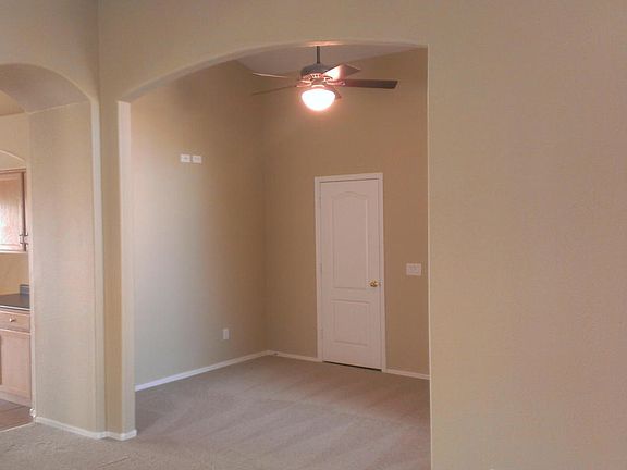 3rd image of 9539 W Tonopah Dr