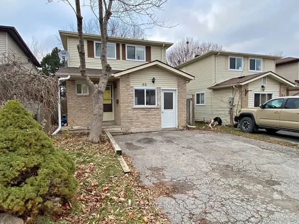 62 Corbett Dr, Barrie, ON L4M 5V2