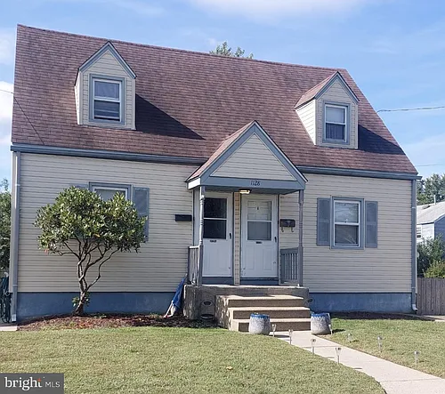 1128 Howard Ave #A Photo 1