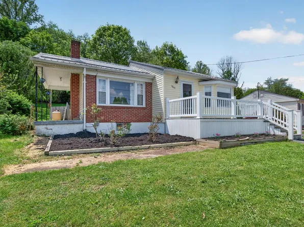 1815 Valley Dr, Bristol, VA 24201