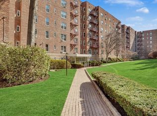 1300 Midland Avenue #C67, Yonkers, NY 10704
