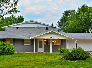 1811 Shelby Ave, Springdale, AR 72762