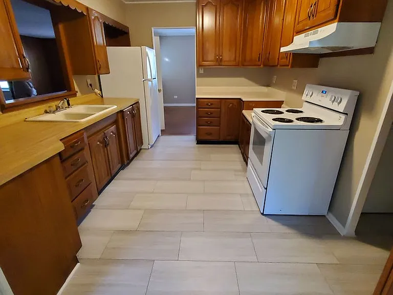 2208 Carlisle Rd — Photo 3