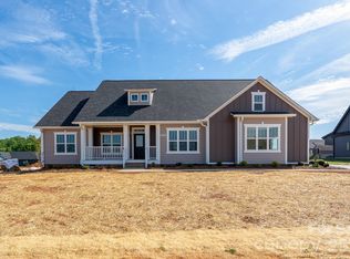 1199 Stonegate Dr, Salisbury, NC 28147