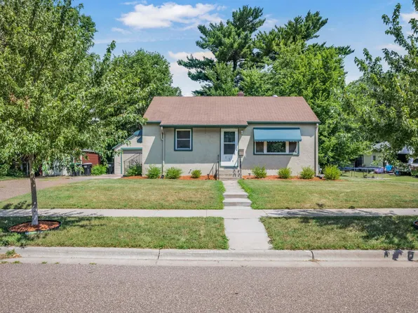 539 Brisbin St, Anoka, MN 55303